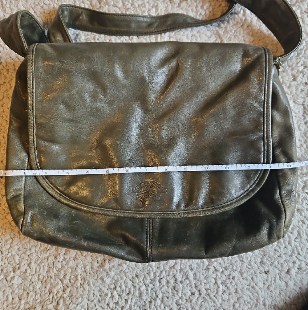Stone Mountain Leather Messenger Bag - Dark Green - Picture 6 of 7